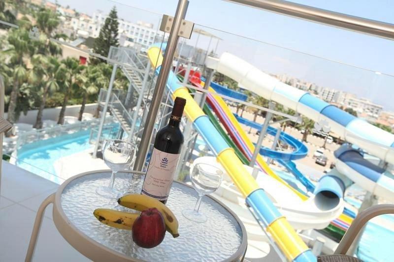 Anastasia Splash Residences Protaras Exterior photo